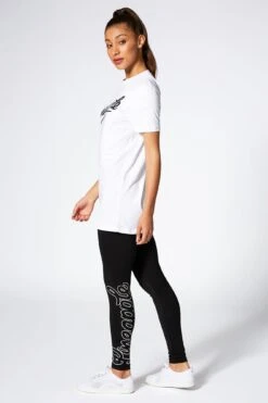 Logo T-Shirt -Pineapple 53368623640 f67e92e0ed o