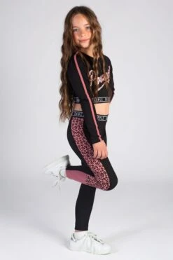 Pineapple Girls Leopard Logo Long Sleeve Crop Black Top -Pineapple 552027s4