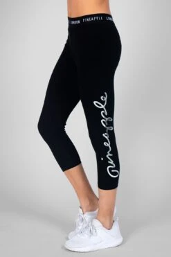 Script Crop Leggings