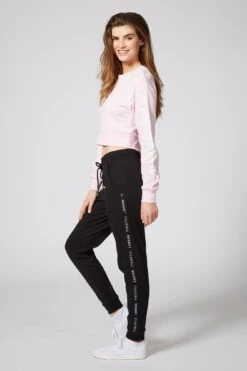 Jacquard Joggers -Pineapple jacquard jogger black PT16840A1 02